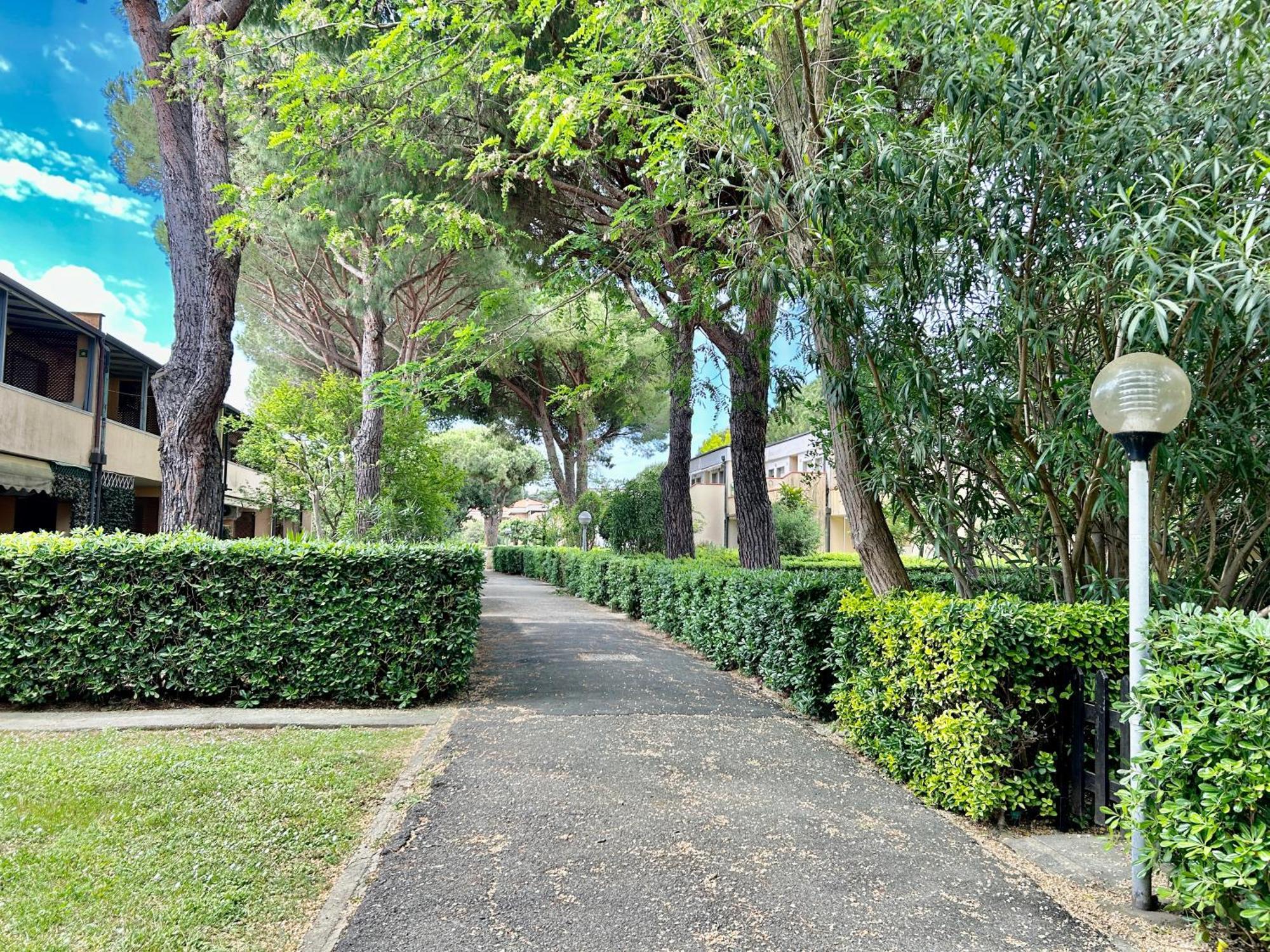Appartamenti Via Dei Cipressi Marina Di Bibbona Ngoại thất bức ảnh